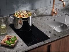 ELECTROLUX LHR3233CK DOMİNO VİTROSERAMİK ELEKTRİKLİ OCAK